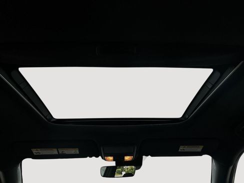 Certified 2024 Honda Passport EX-L image 19