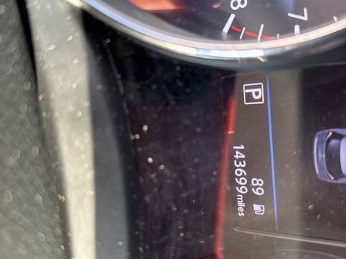 Used 2018 Nissan Rogue S image 14