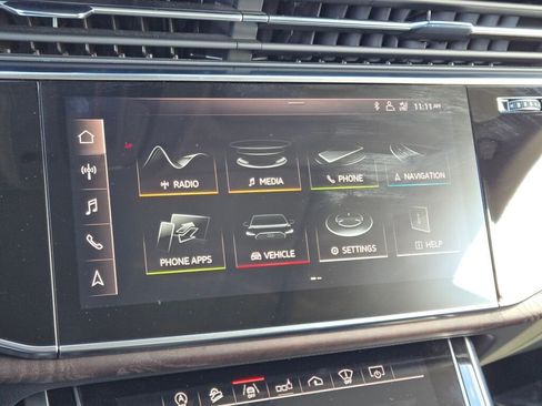 Used 2019 Audi Q8 Prestige w/ Towing Package image 39