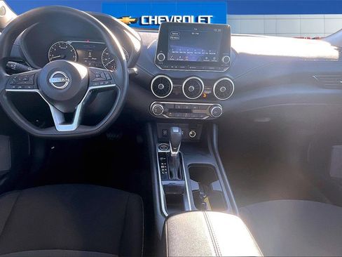 Used 2024 Nissan Sentra SV image 7