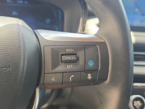 Used 2023 INFINITI QX60 Luxe w/ Performance Audio Package FWD image 24
