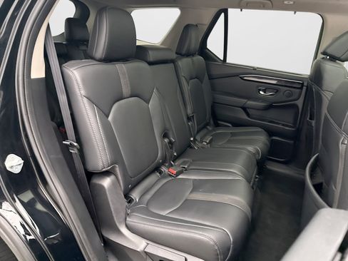 Used 2023 Honda Pilot Touring image 18