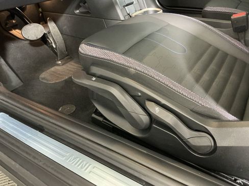 Certified 2025 MINI Cooper S image 20