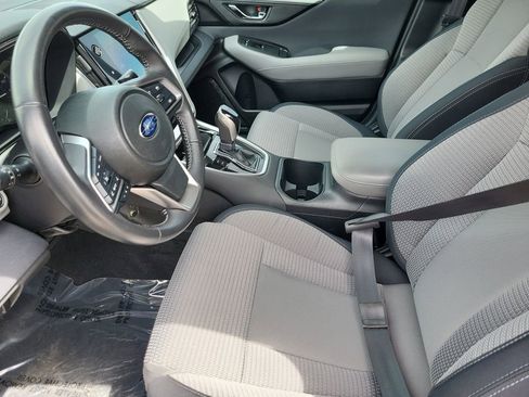 Used 2023 Subaru Outback Premium AWD/4WD image 11