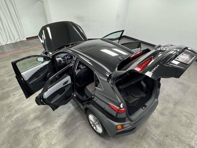 Used 2021 Hyundai Kona SEL Plus w/ Cargo Package AWD/4WD image 18