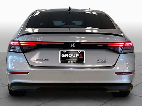 Used 2023 Honda Accord Sport image 4