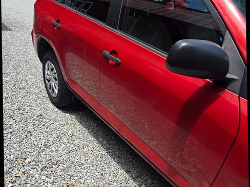 Used 2007 Toyota RAV4 2WD image 3