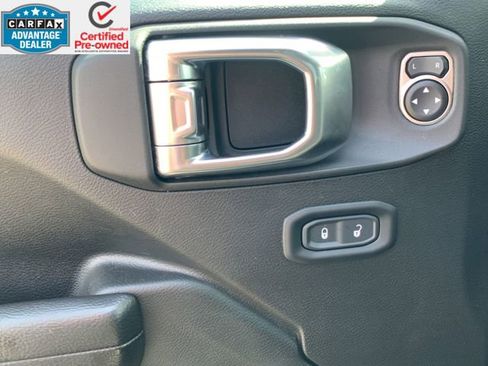 Certified 2023 Jeep Wrangler Unlimited image 16