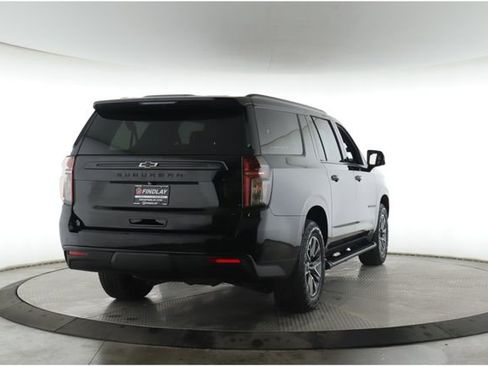 Used 2024 Chevrolet Suburban Z71 w/ Z71 Off-Road Package AWD/4WD image 7