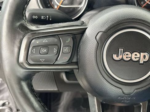 Used 2022 Jeep Gladiator Sport AWD/4WD image 22