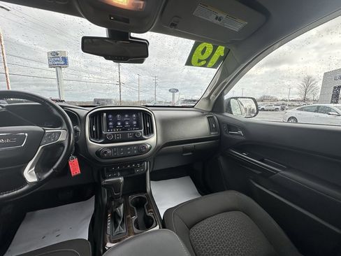 Used 2019 GMC Canyon SLE w/ Driver Alert Package image 17