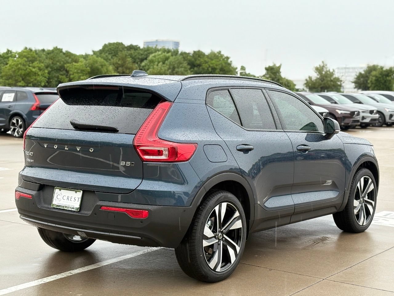 New 2026 Volvo XC40 B5 Ultra w/ Protection Package Premier AWD/4WD image 5