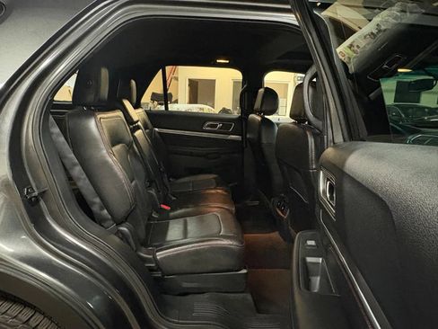 Used 2016 Ford Explorer Sport w/ Equipment Group 401A AWD/4WD image 23