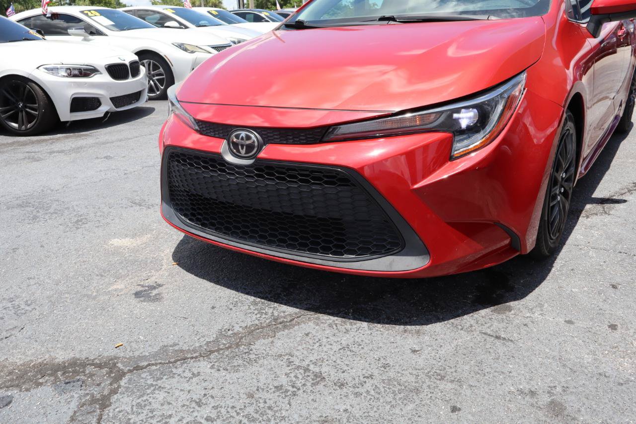 Used 2021 Toyota Corolla LE FWD image 32