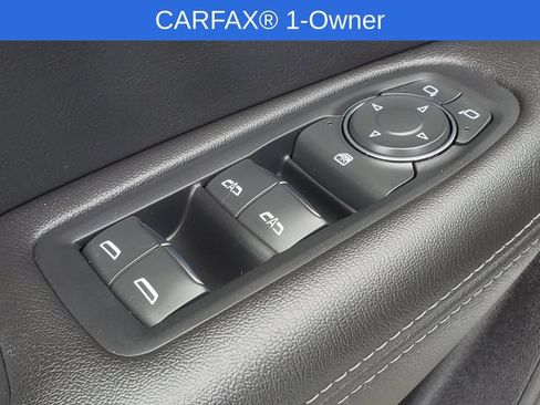 Certified 2024 Cadillac XT5 Luxury w/ LPO, Floor Liner Package AWD/4WD image 9