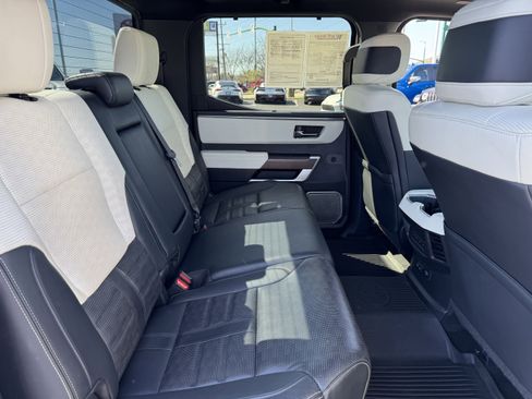 Used 2022 Toyota Tundra Capstone image 36