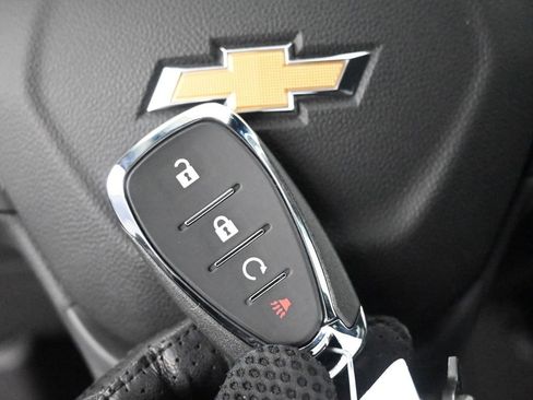 New 2026 Chevrolet Trax LT image 32