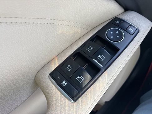 Used 2016 Mercedes-Benz GLA 45 AMG 4MATIC image 32