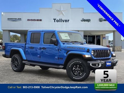 New 2025 Jeep Gladiator Sport image 1