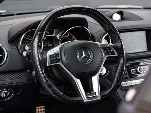 Used 2013 Mercedes-Benz SL 63 AMG image 14