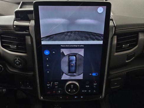 Used 2024 Ford Expedition Max Platinum image 36