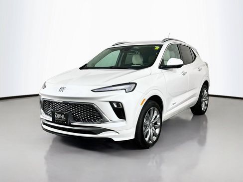 Used 2024 Buick Encore GX Avenir w/ Avenir Technology Package AWD/4WD image 4