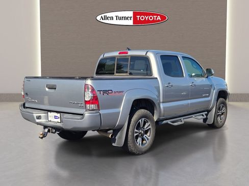 Used 2015 Toyota Tacoma PreRunner w/ TRD Sport Package RWD image 7