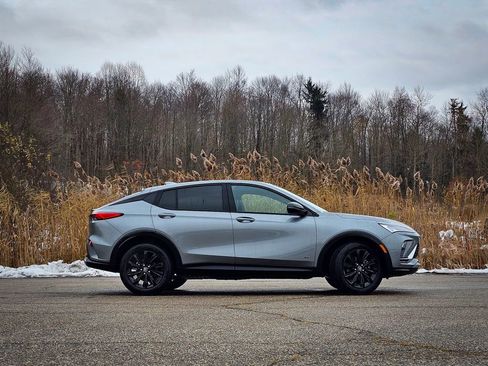 New 2026 Buick Envista Sport Touring image 3