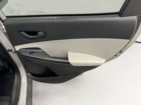 Used 2023 Hyundai Kona SEL image 30