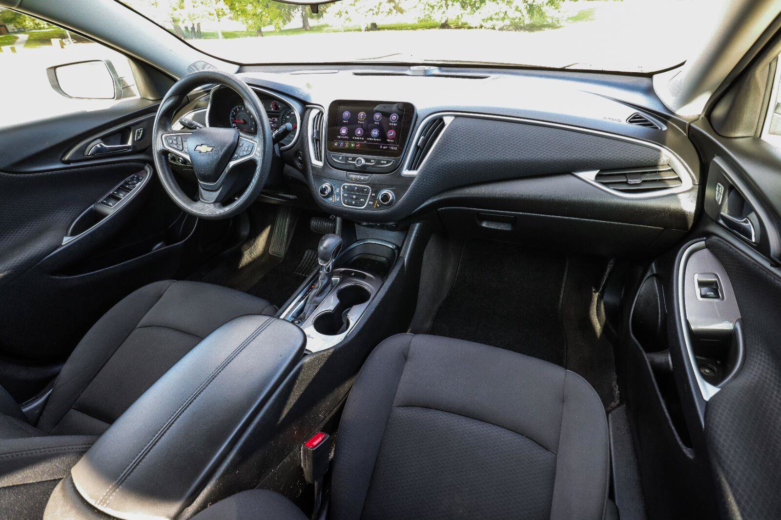Used 2023 Chevrolet Malibu LT FWD image 29