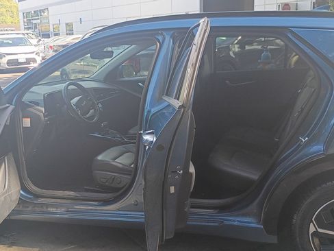 Used 2023 Kia Niro FWD image 16