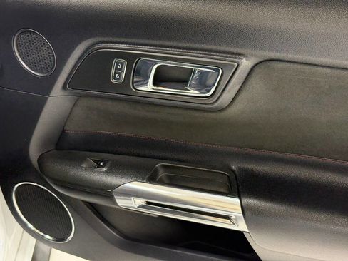 Used 2016 Ford Mustang GT Premium RWD image 30