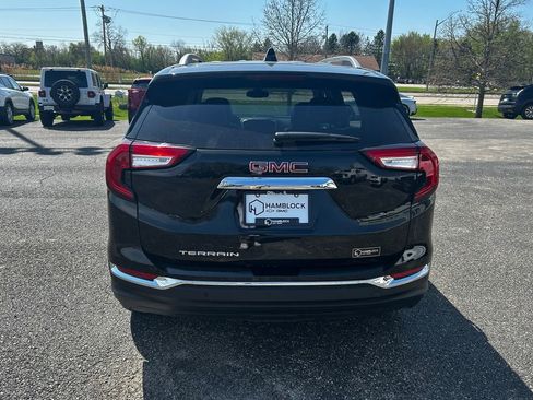 Used 2023 GMC Terrain SLT FWD image 5