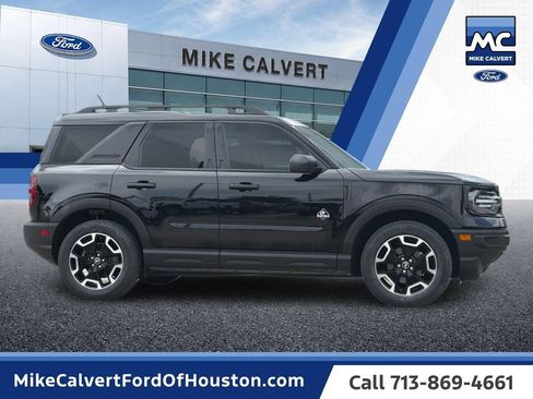 Used 2023 Ford Bronco Sport Outer Banks w/ Tech Package AWD/4WD image 6