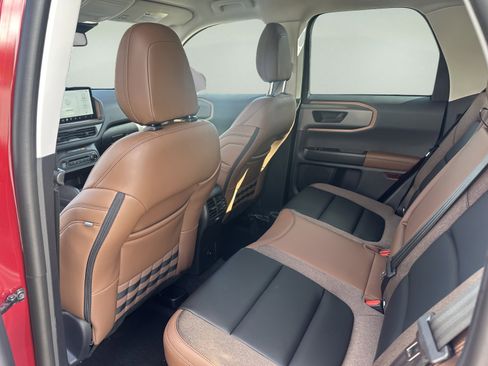 New 2025 Ford Bronco Sport Outer Banks image 11