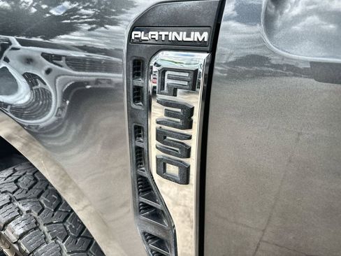 Used 2024 Ford F350 Platinum w/ FX4 Off-Road Package AWD/4WD image 6