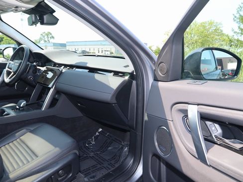 Used 2024 Land Rover Discovery Sport S image 56
