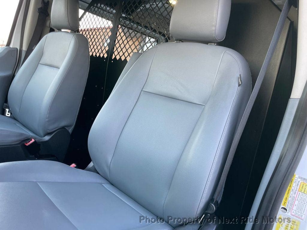 Used 2018 Ford Transit 250 130 Low Roof RWD image 9
