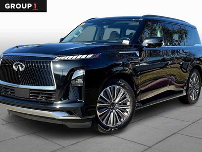 Used 2025 INFINITI QX80 Sensory