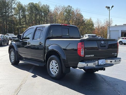 Certified 2019 Nissan Frontier SV w/ Value Truck Package image 3