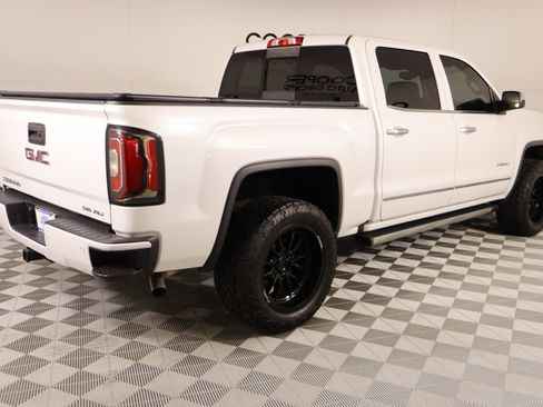 Used 2018 GMC Sierra 1500 Denali w/ Denali Ultimate Package image 22