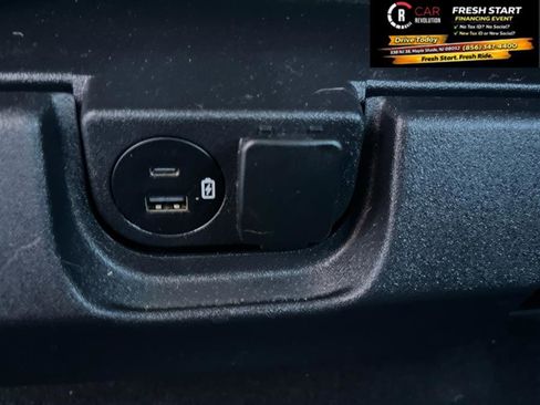 Used 2023 Ford F150 XLT image 26