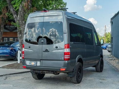 Used 2016 Mercedes-Benz Sprinter 2500 image 6
