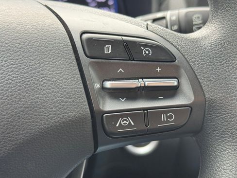 Used 2023 Hyundai Kona SEL image 19