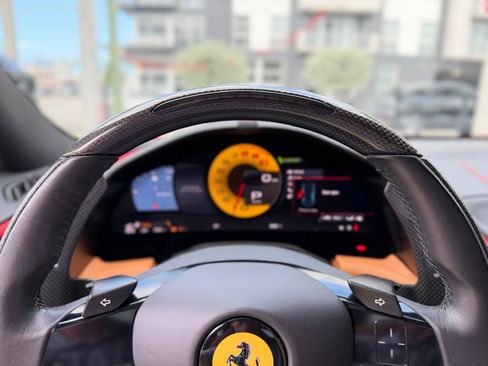 Used 2022 Ferrari Roma RWD image 35