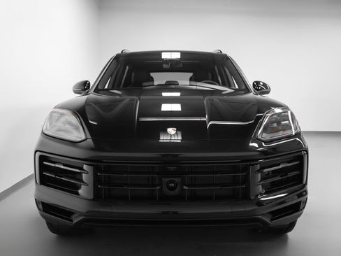 New 2026 Porsche Cayenne S image 8