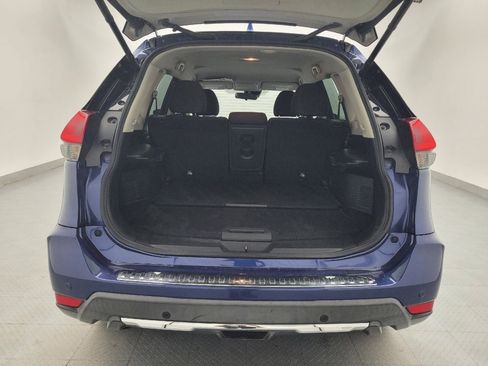 Used 2020 Nissan Rogue SV FWD image 29
