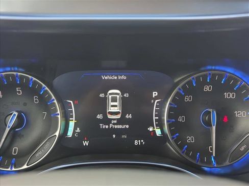New 2026 Chrysler Pacifica Limited w/ S Appearance Package FWD image 6