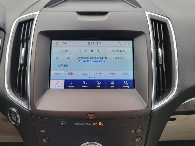 Used 2020 Ford Edge Titanium w/ Equipment Group 301A AWD/4WD image 14