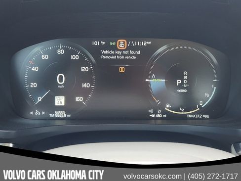 Used 2022 Volvo S60 T8 R-Design Expression w/ Premium Package AWD/4WD image 13